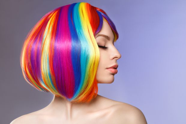 Ось декілька порад щодо правильного догляду за пофарбованим волоссям:
