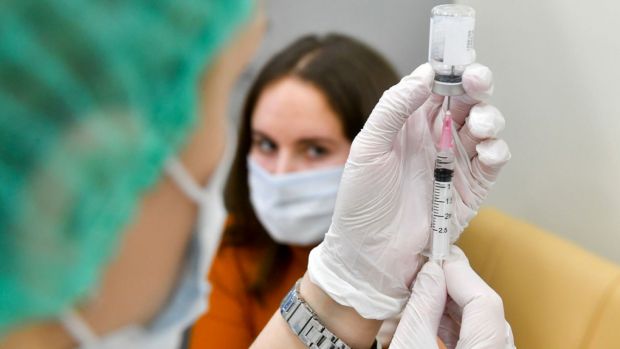 Вакцинація від коронавірусу в Америці