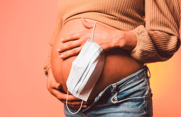 В даний час мало що відомо про вразливість вагітних жінок до COVID-19, це сприяє виникненню атмосфери занепокоєння у майбутніх матерів.
