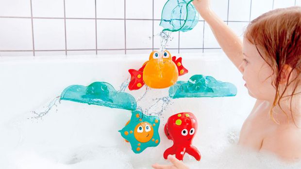 Звичайна гумова качка для ванної здається вельми милою і нешкідливою іграшкою, але вона може містити велику кількість небезпечних бактерій, які можуть