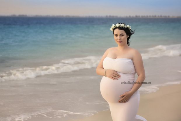 1676_6068410-650-1453881767-pregnancy-photo-shoot-mom-expecting-5-babies.jpg (21.31 Kb)