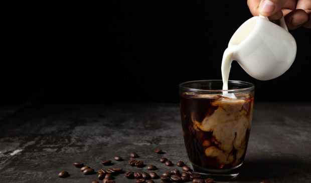 Чи може щось таке просте, як чашка кави з молоком, мати протизапальну дію на людей? Згідно з новим дослідженням, - так. Поєднання білків і антиоксидан