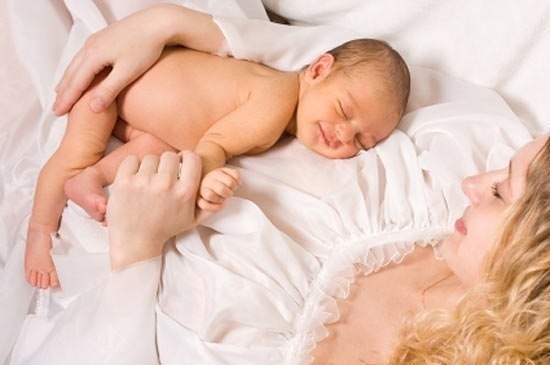 Прості методи, які допоможуть вам миттю заспокоїти свого новонародженого.