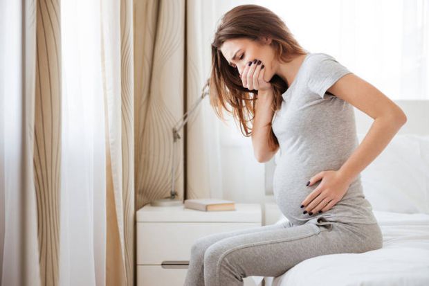 У деяких випадках розлад шлунку та інші проблеми з травленням на ранніх термінах вагітності можуть бути ознакою гіперемезису вагітних, потенційно серй