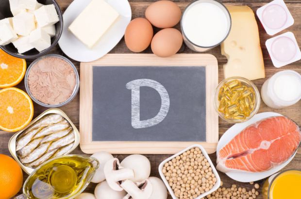 Більшість із нас знають, що вітамін D формує міцні, здорові кістки та зуби, але він має інші переваги для здоров’я, від захисту від серйозних захворюв