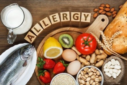 Алергія на харчові продукти може бути страшною, і до неї слід ставитися серйозно. Приблизно кожна 13 дитина має алергію на певну їжу, як правило, на м