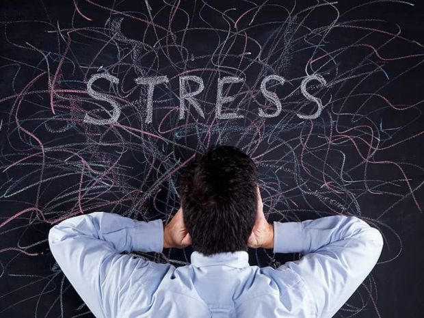 Більшість людей сприймає стрес як щось негативне та шкідливе для здоров'я. Проте, насправді стрес може мати і позитивний ефект на наше здоров'я та жит