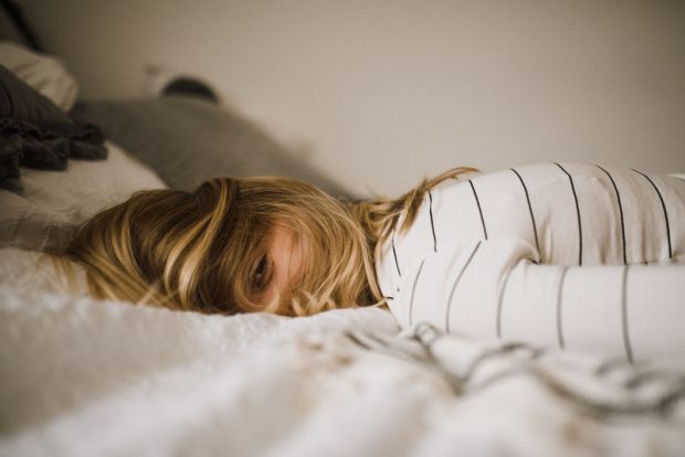На міцність сну впливає багато чинників, серед яких зокрема раціон.