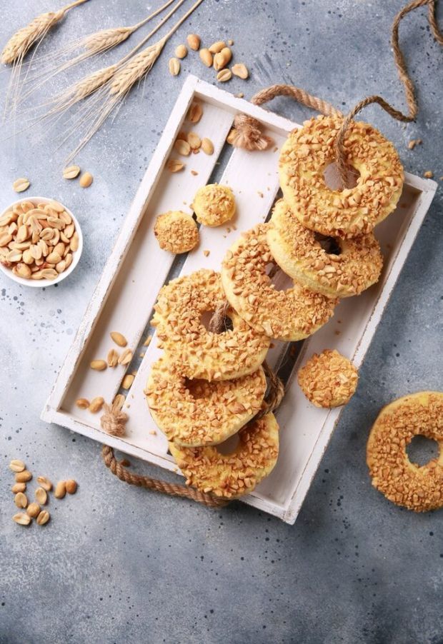 Приготуйте ніжне печиво з хрусткими ароматними горішками на десерт - просто, швидко та смачно!
