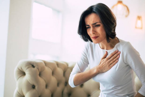 Виявляється, у жінок зовсім інші симптоми інфаркту, ніж у чоловіків. І перші ластівки з'являються за один-два тижні до нападу. Як визначити інфаркт? П
