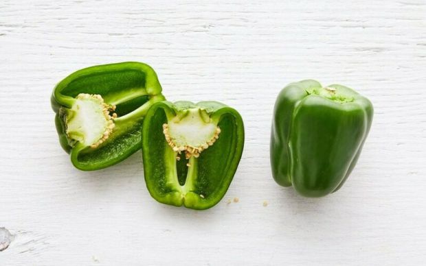 Зелений болгарський перець наповнений ключовими вітамінами та мінералами, що робить його поживним вибором для плану здорового харчування вашого малюка