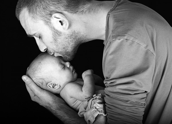 7128_dad-and-baby-600x433.jpg (54.31 Kb)