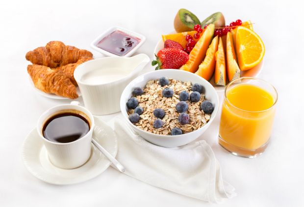 7416_breakfast-zavtrak-kofe-frukty-5846.jpg (35.05 Kb)