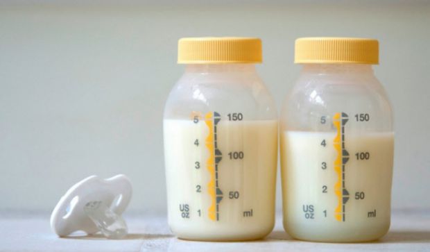 Дослідники показали, що мікробіом грудного молока містить грибки. Кілька попередніх досліджень виявили бактерії в грудному молоці. Доведено, що певні 