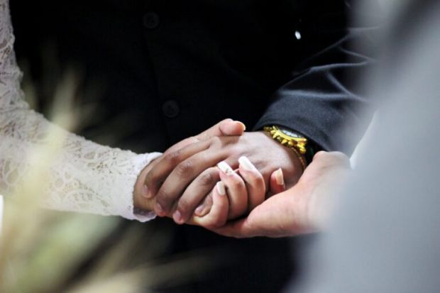 В усіх відділах ДРАЦС Міністерство юстиції України дозволяє усім одруженим парам провести повтору, ювілейну шлюбну церемонію з вальсом Мендельсона, го