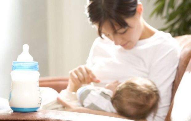 Годування дітей зцідженим молоком є популярним вибором для багатьох батьків у всьому світі. Зціджене молоко містить багато корисних речовин, необхідни