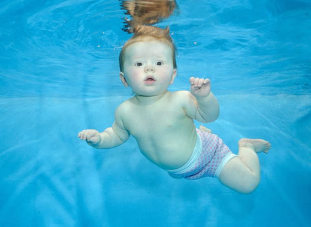babies_swimming_4.jpg