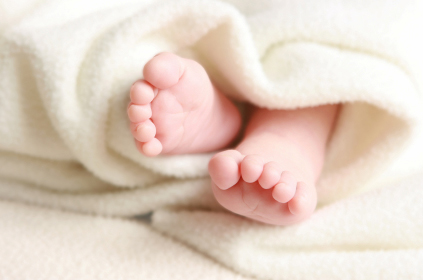 newborn_baby_feet.jpg (78.06 Kb)