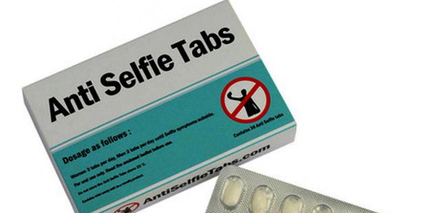 Для любителів селфі вже зробили ліки Онлайн-магазин AntiSelfieTabs заявив про продаж спеціальних таблеток, що лікують від тяги до селфі.