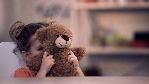 Відсутність вибору в дитинстві проявиться співзалежними стосунками у дорослому віці Деякі батьки намагаються дотримуватись чіткого плану у вихованні дітей і завжди самі вибирають іграшки, одяг, їжу, а іноді навіть друзів для дитини.