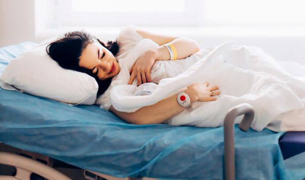 Що таке післяпологовий виворіт матки і чому це небезпечно? Післяпологовий виворіт матки доволі рідкісне і небезпечне ускладнення після пологів, яке виникає через порушення процесу скорочення матки або неправил